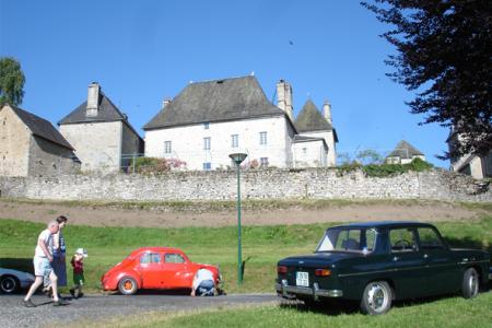 Patrimoine, 4CV et R8 Major